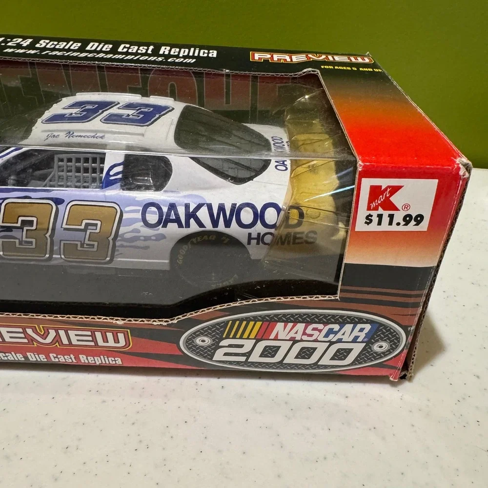 Racing Champions NASCAR 2000 Joe Nemechek #33 1:24 Scale Die Cast Car 99150 Vtg